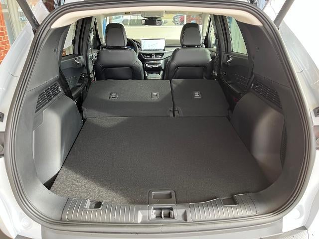 2026 Ford Escape Platinum AWD