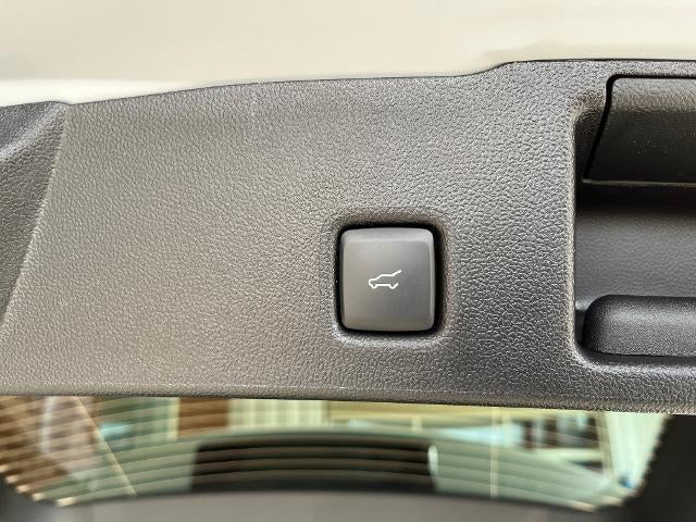 2026 Ford Escape Platinum AWD