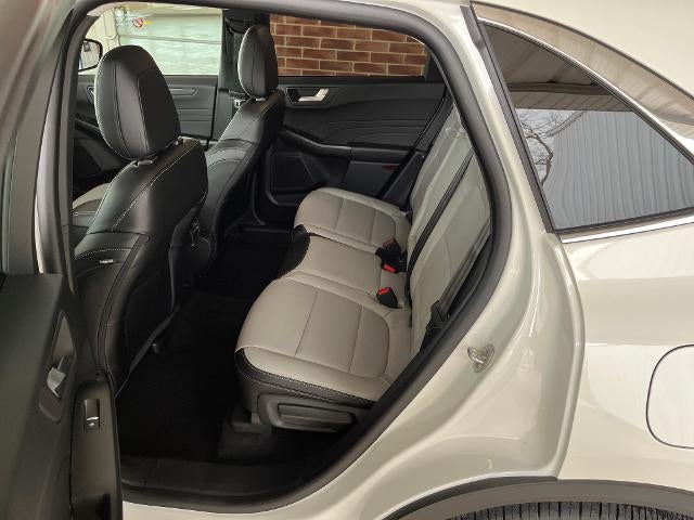 2026 Ford Escape Platinum AWD