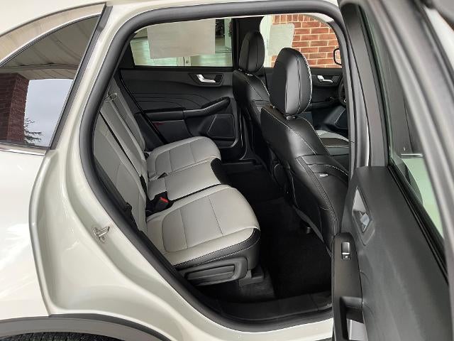 2026 Ford Escape Platinum AWD