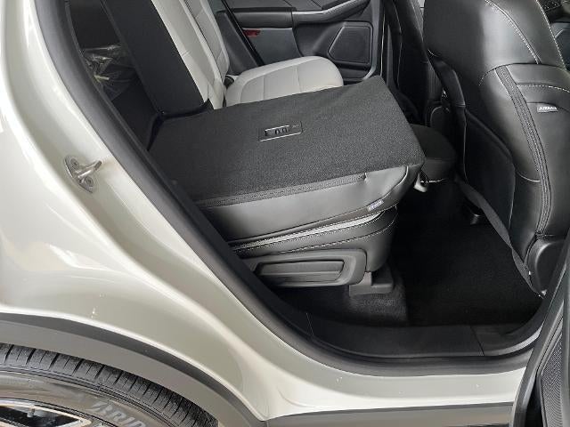 2026 Ford Escape Platinum AWD