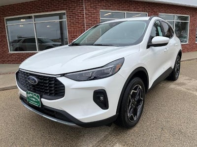 2026 Ford Escape Platinum AWD