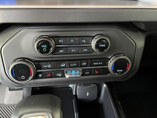 2025 Ford Bronco Outer Banks 4 Door 4x4