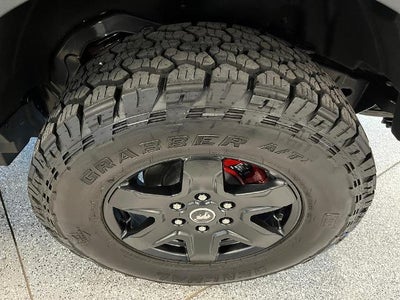 2025 Ford Bronco Outer Banks 4 Door 4x4