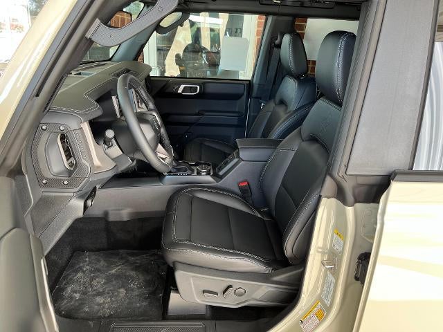 2026 Ford Bronco Outer Banks 4 Door 4x4