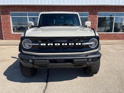 2026 Ford Bronco Outer Banks 4 Door 4x4