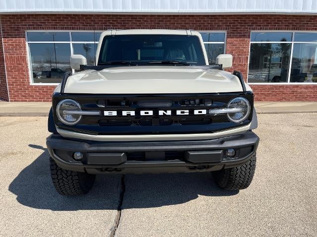 2026 Ford Bronco Outer Banks 4 Door 4x4