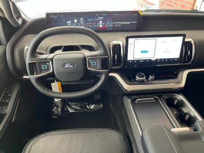 2027 Ford Expedition Max Platinum 4x4