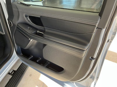 2027 Ford Expedition Max Platinum 4x4