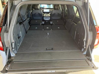 2027 Ford Expedition Max Platinum 4x4