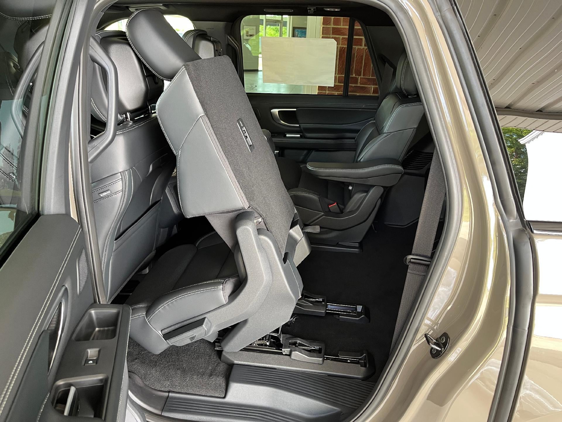 2027 Ford Expedition Max Platinum 4x4