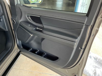 2027 Ford Expedition Max Platinum 4x4