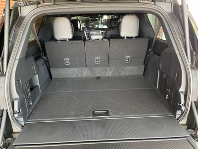 2027 Ford Expedition Max Platinum 4x4