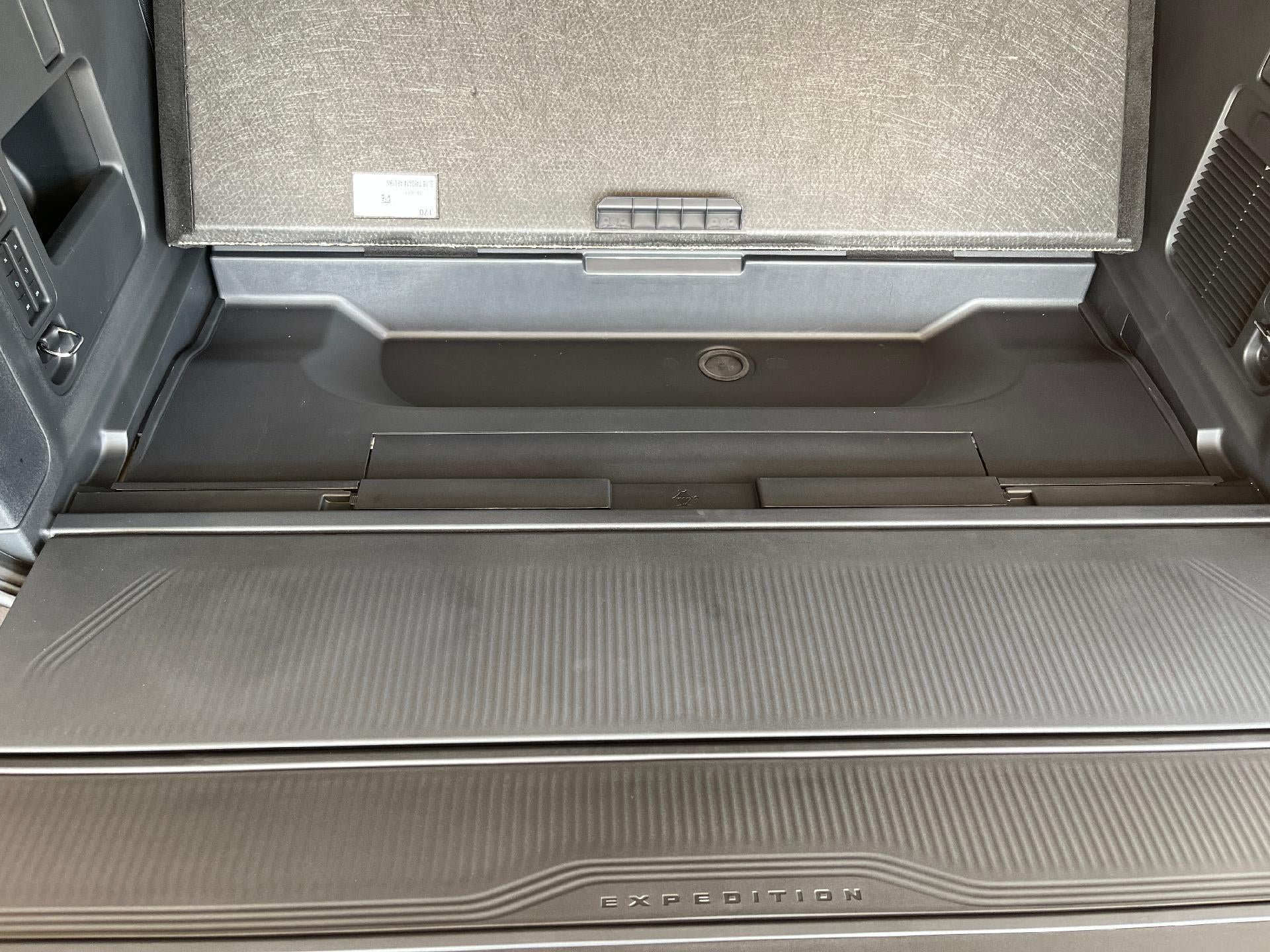 2027 Ford Expedition Max Platinum 4x4
