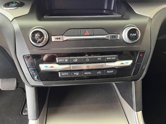 2020 Ford Explorer XLT 4WD