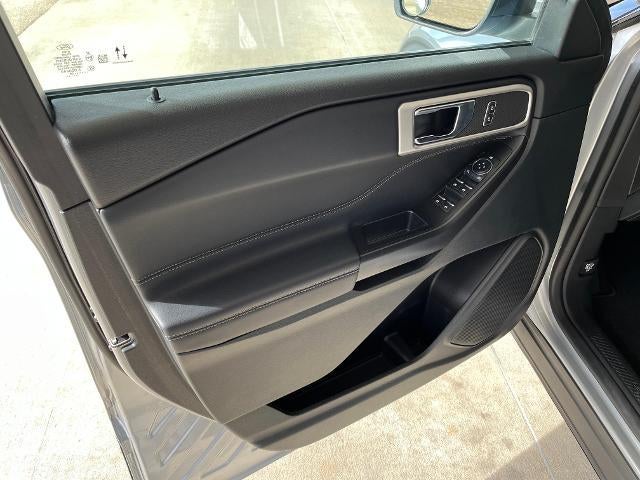 2020 Ford Explorer XLT 4WD