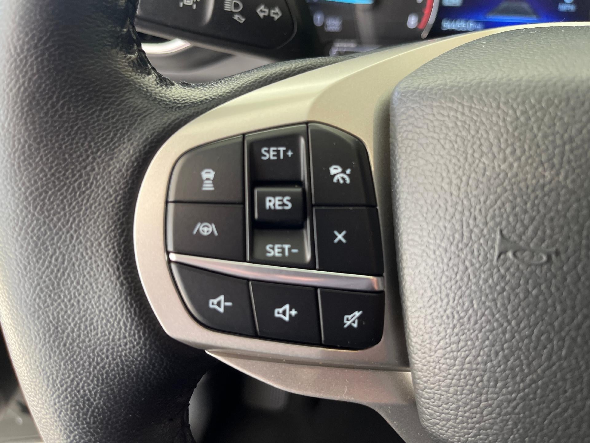 2022 Ford Explorer XLT 4WD