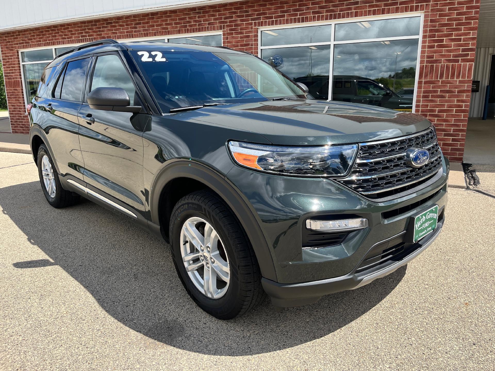 2022 Ford Explorer XLT 4WD
