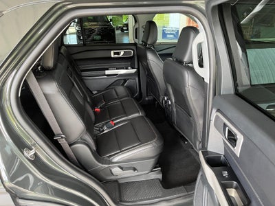 2022 Ford Explorer XLT 4WD