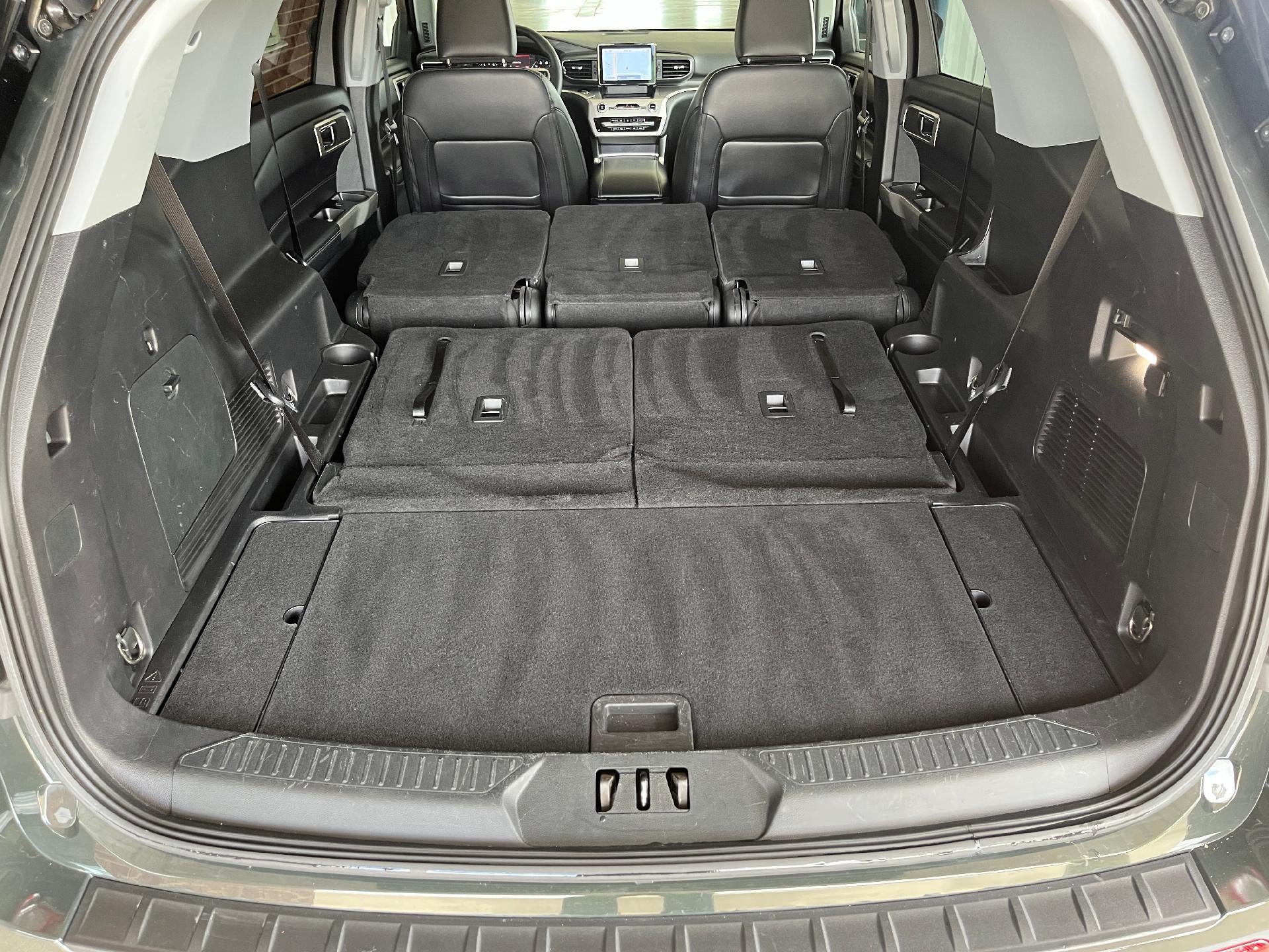 2022 Ford Explorer XLT 4WD