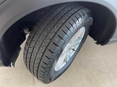 2022 Ford Explorer XLT 4WD