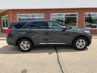 2022 Ford Explorer XLT 4WD