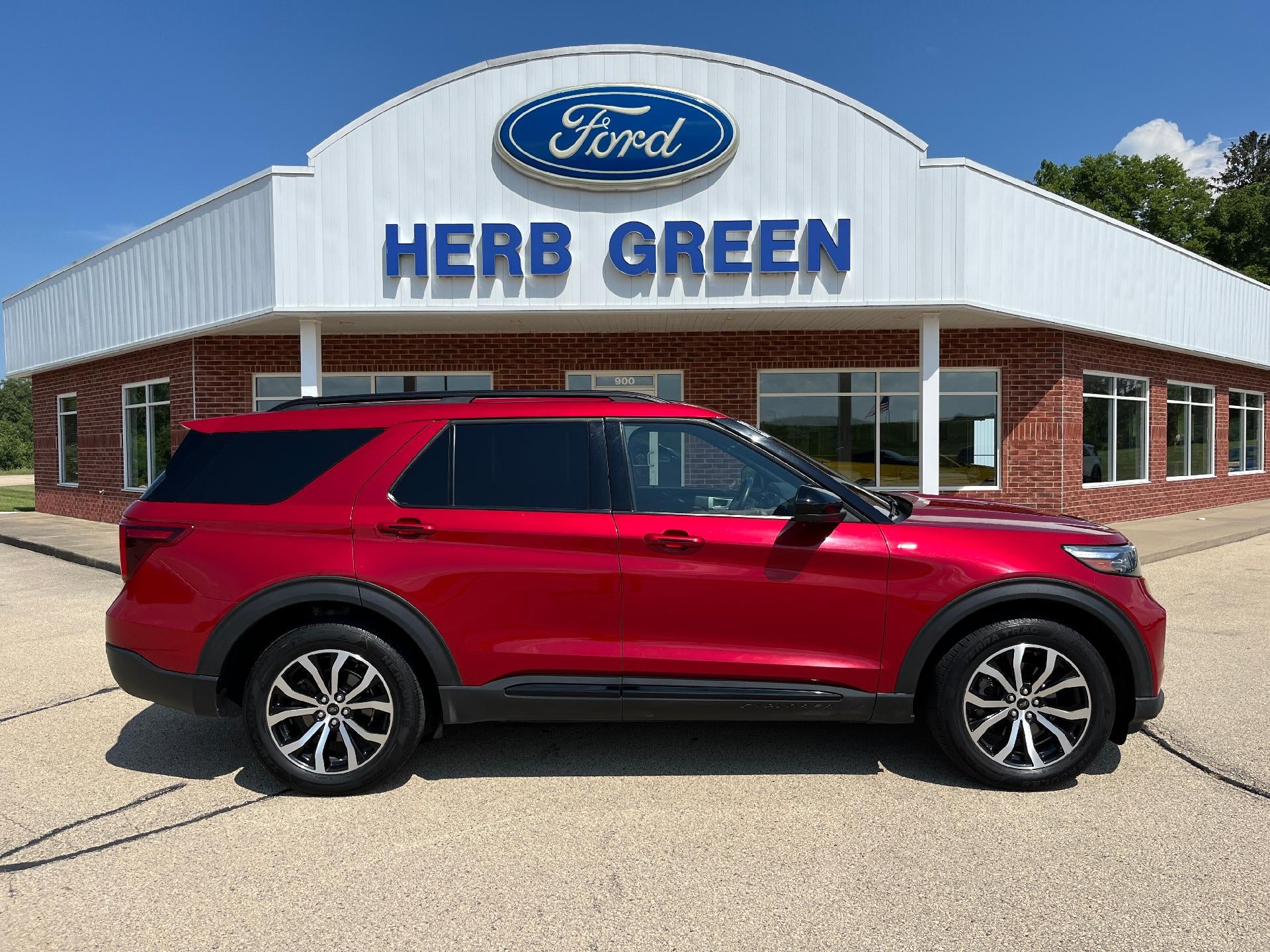 2022 Ford Explorer ST-Line 4WD