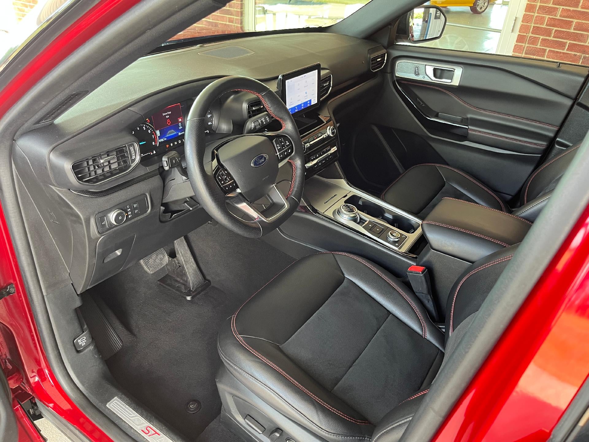 2022 Ford Explorer ST-Line 4WD