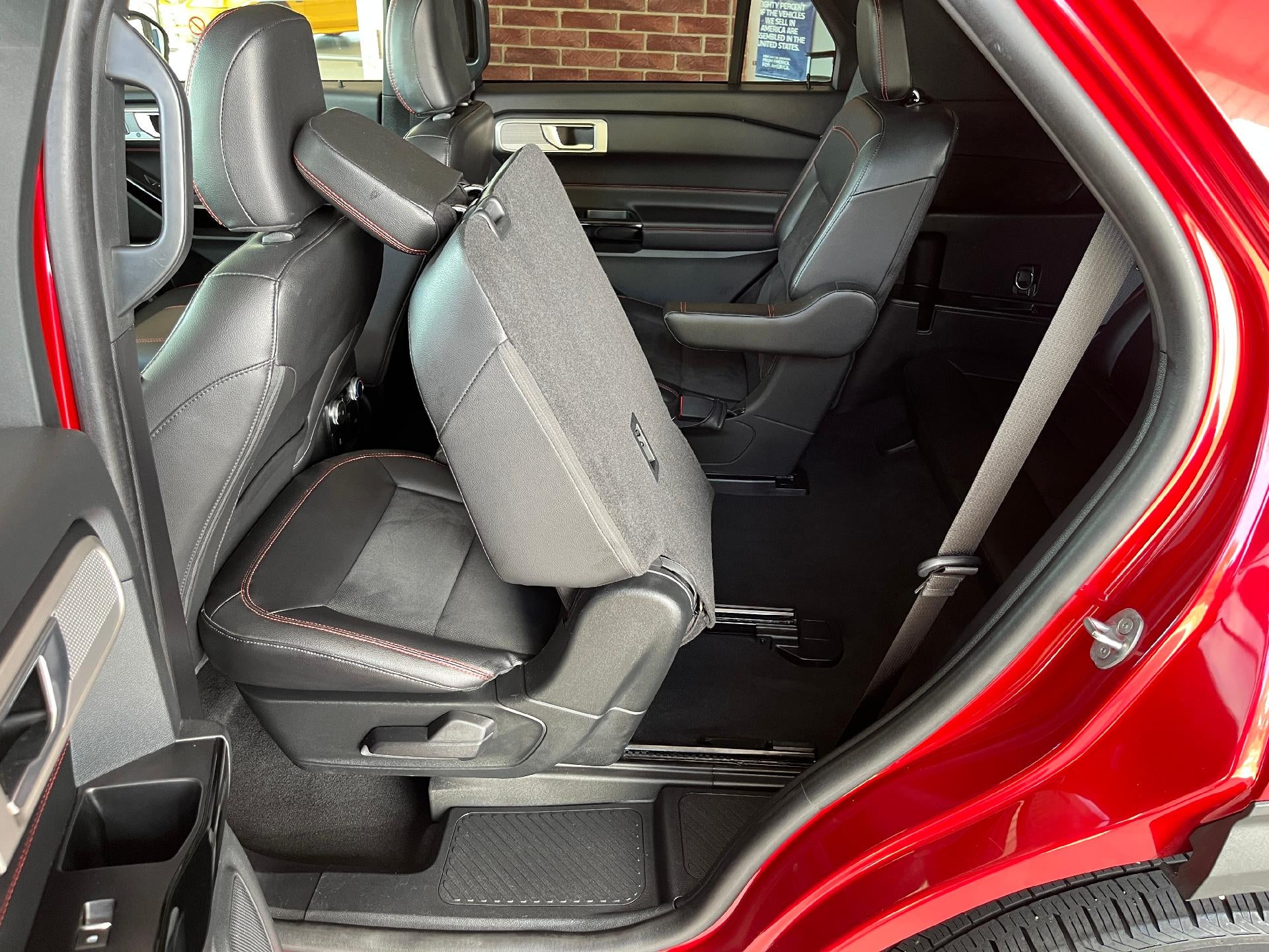 2022 Ford Explorer ST-Line 4WD