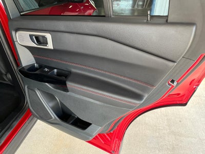 2022 Ford Explorer ST-Line 4WD