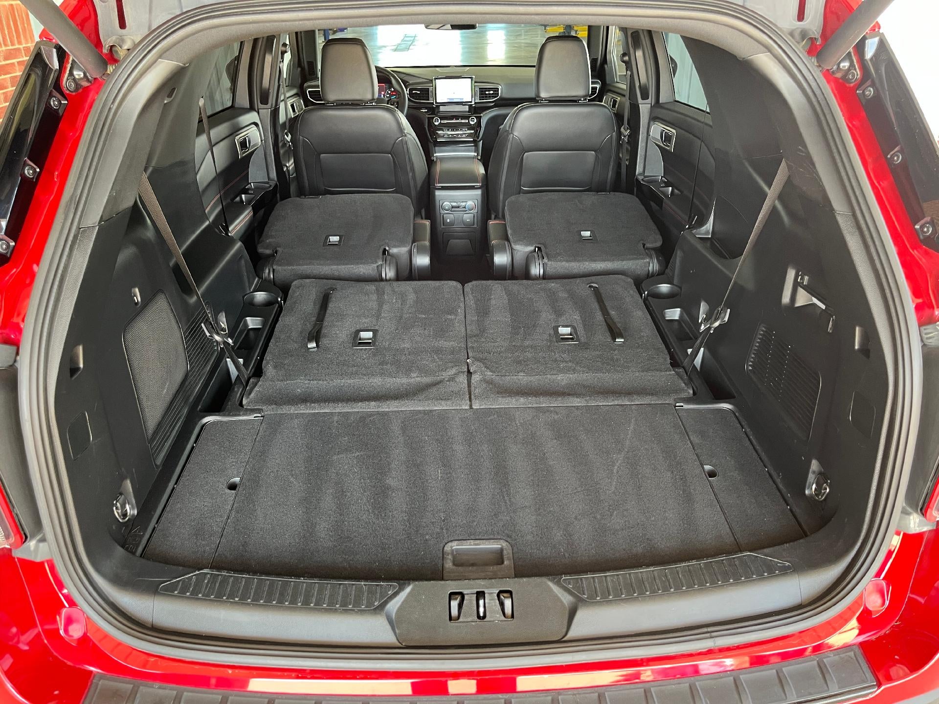 2022 Ford Explorer ST-Line 4WD