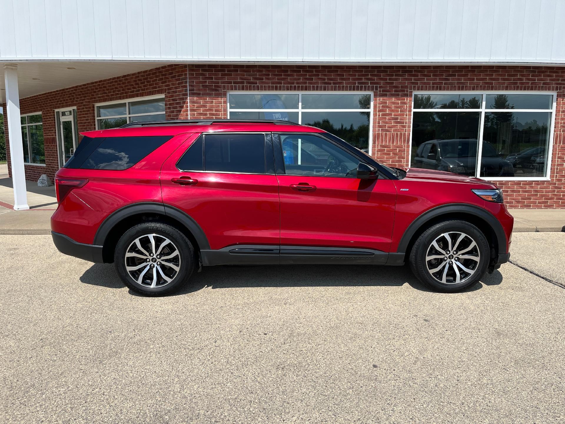 2022 Ford Explorer ST-Line 4WD