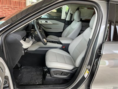 2026 Ford Explorer Active w/200A Pkg 4WD
