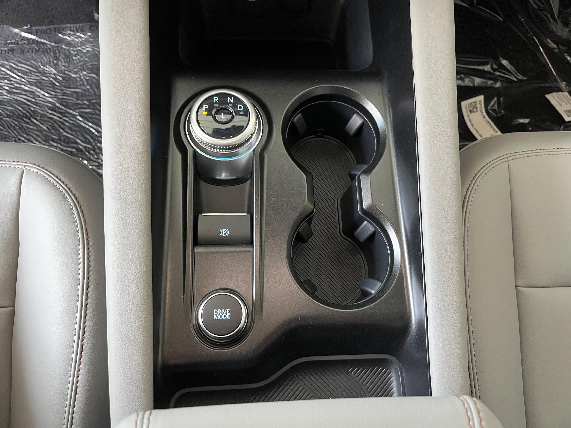 2026 Ford Explorer Active w/200A Pkg 4WD