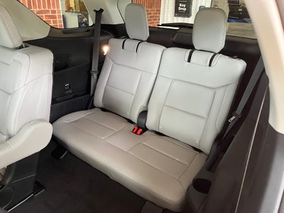 2026 Ford Explorer Active w/200A Pkg 4WD