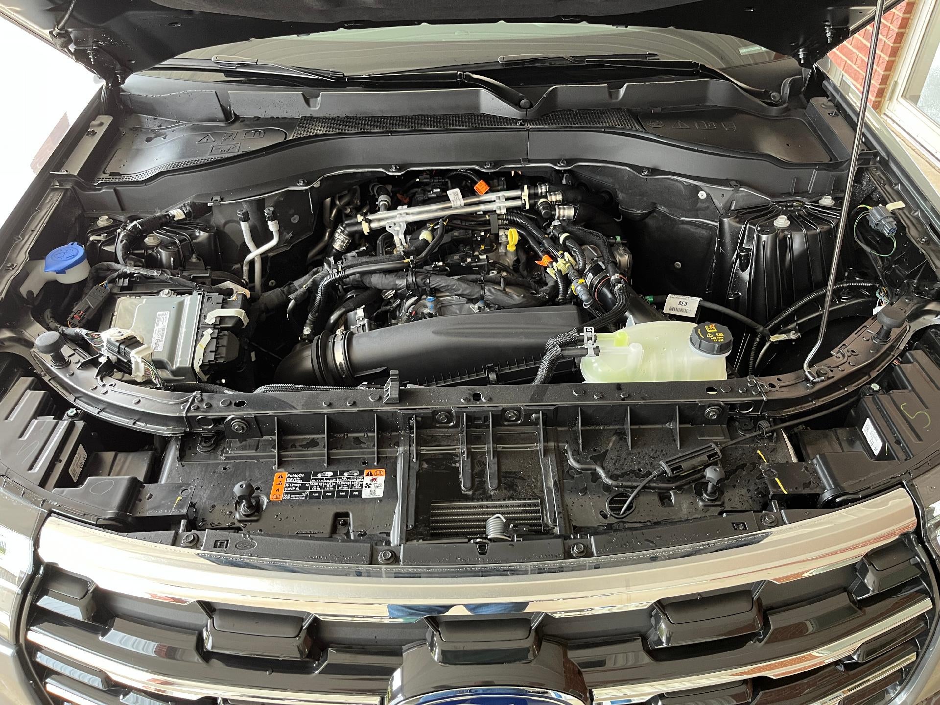 2026 Ford Explorer Active w/200A Pkg 4WD
