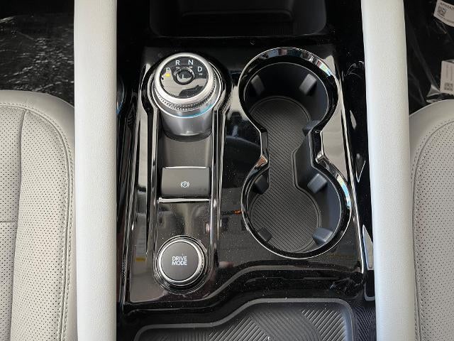2026 Ford Explorer Platinum 4WD