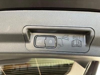 2026 Ford Explorer Platinum 4WD
