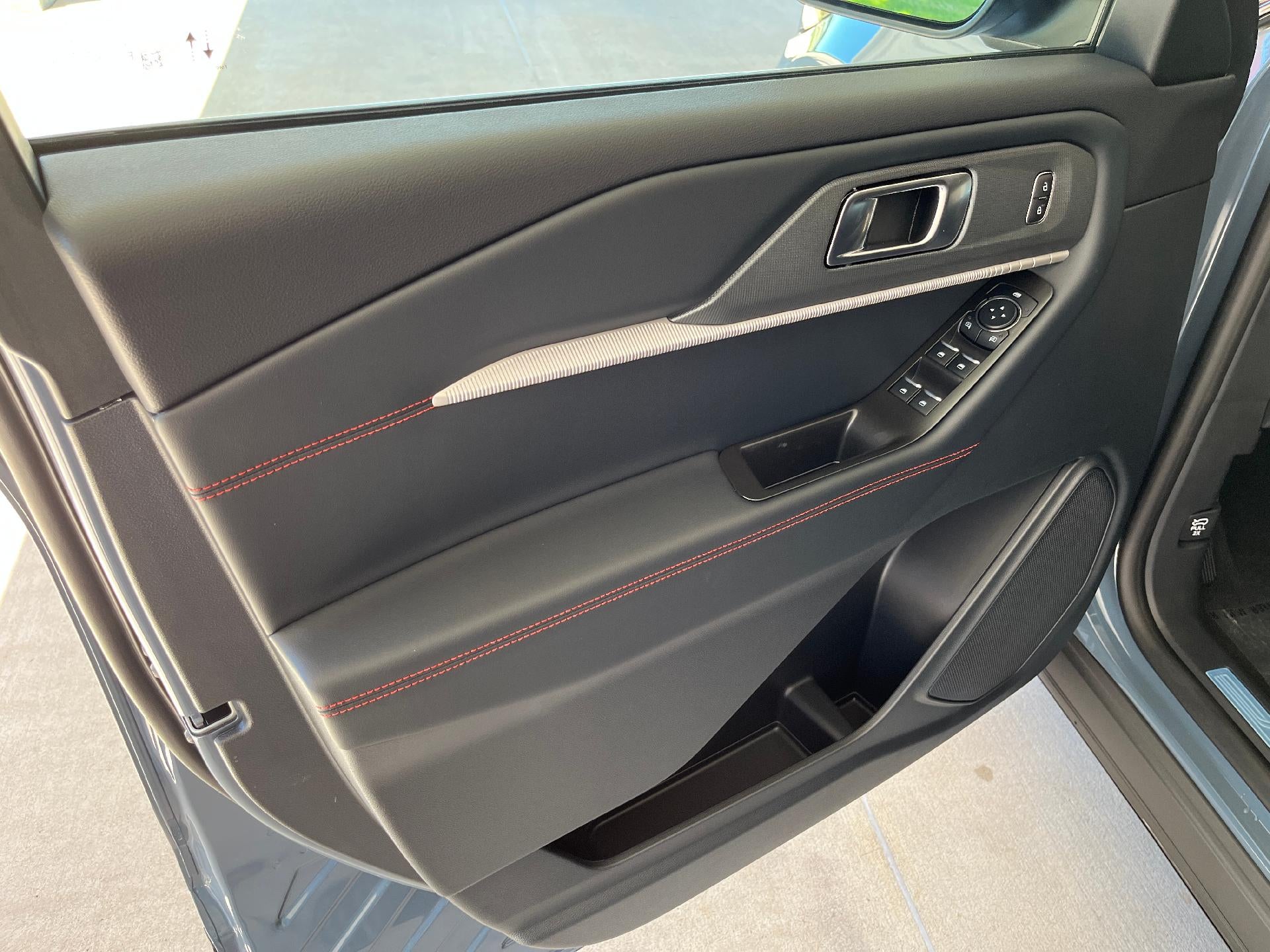 2026 Ford Explorer ST-Line 4WD