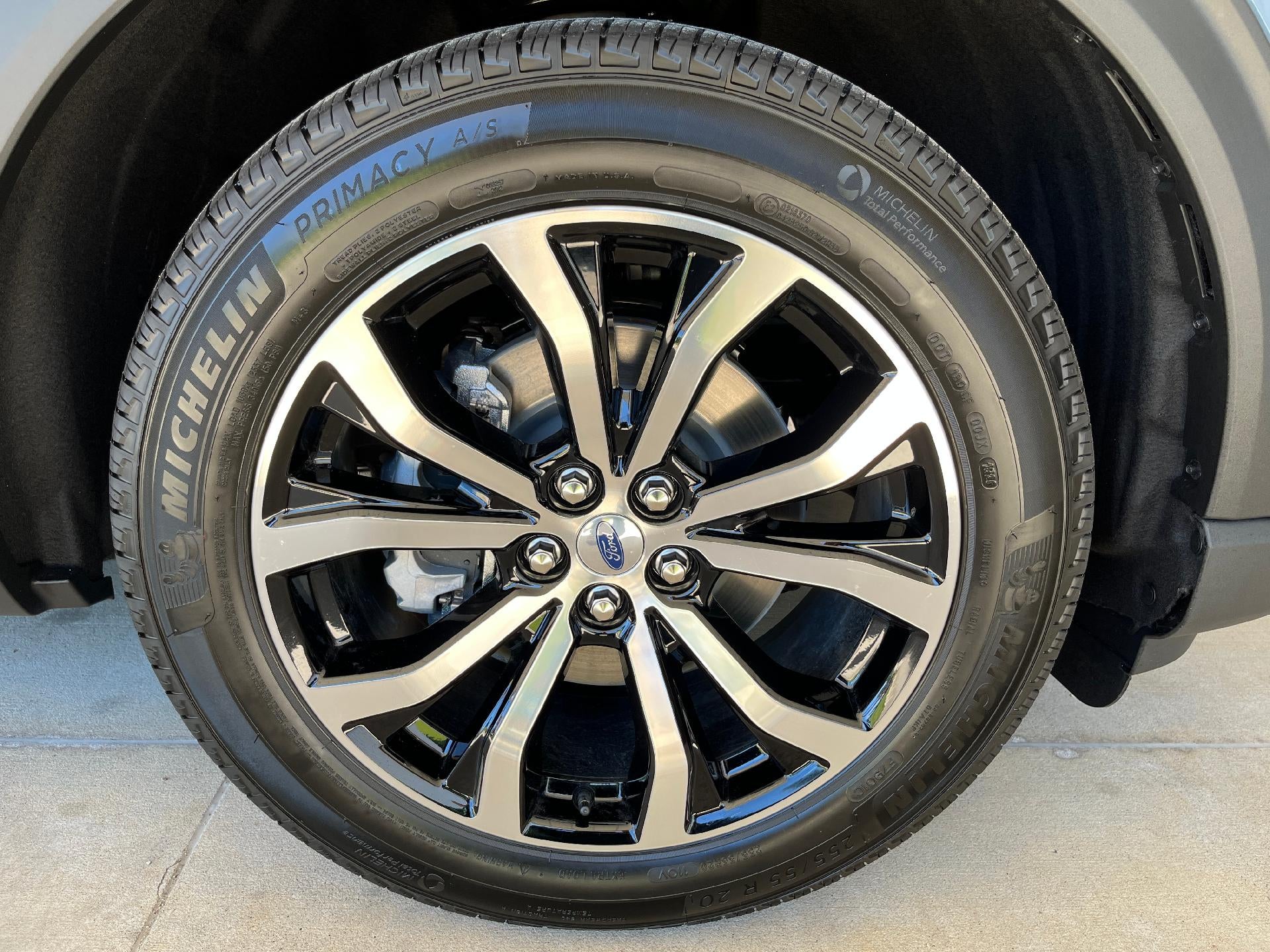 2026 Ford Explorer ST-Line 4WD