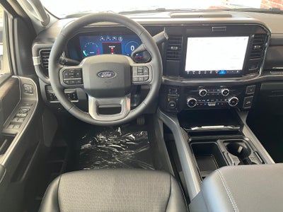2027 Ford Super Duty F-250 SRW LARIAT 4WD Crew Cab 6.75' Box