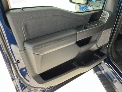2027 Ford Super Duty F-250 SRW LARIAT 4WD Crew Cab 6.75' Box