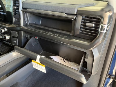 2027 Ford Super Duty F-250 SRW LARIAT 4WD Crew Cab 6.75' Box