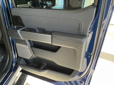 2027 Ford Super Duty F-250 SRW LARIAT 4WD Crew Cab 6.75' Box