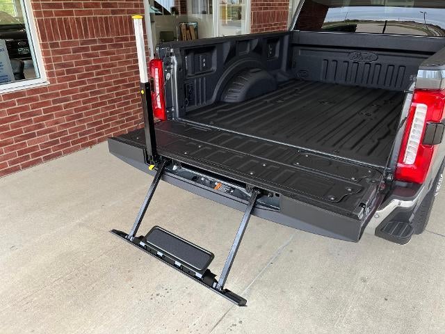 2026 Ford Super Duty F-250 SRW XL 4WD Crew Cab 6.75' Box