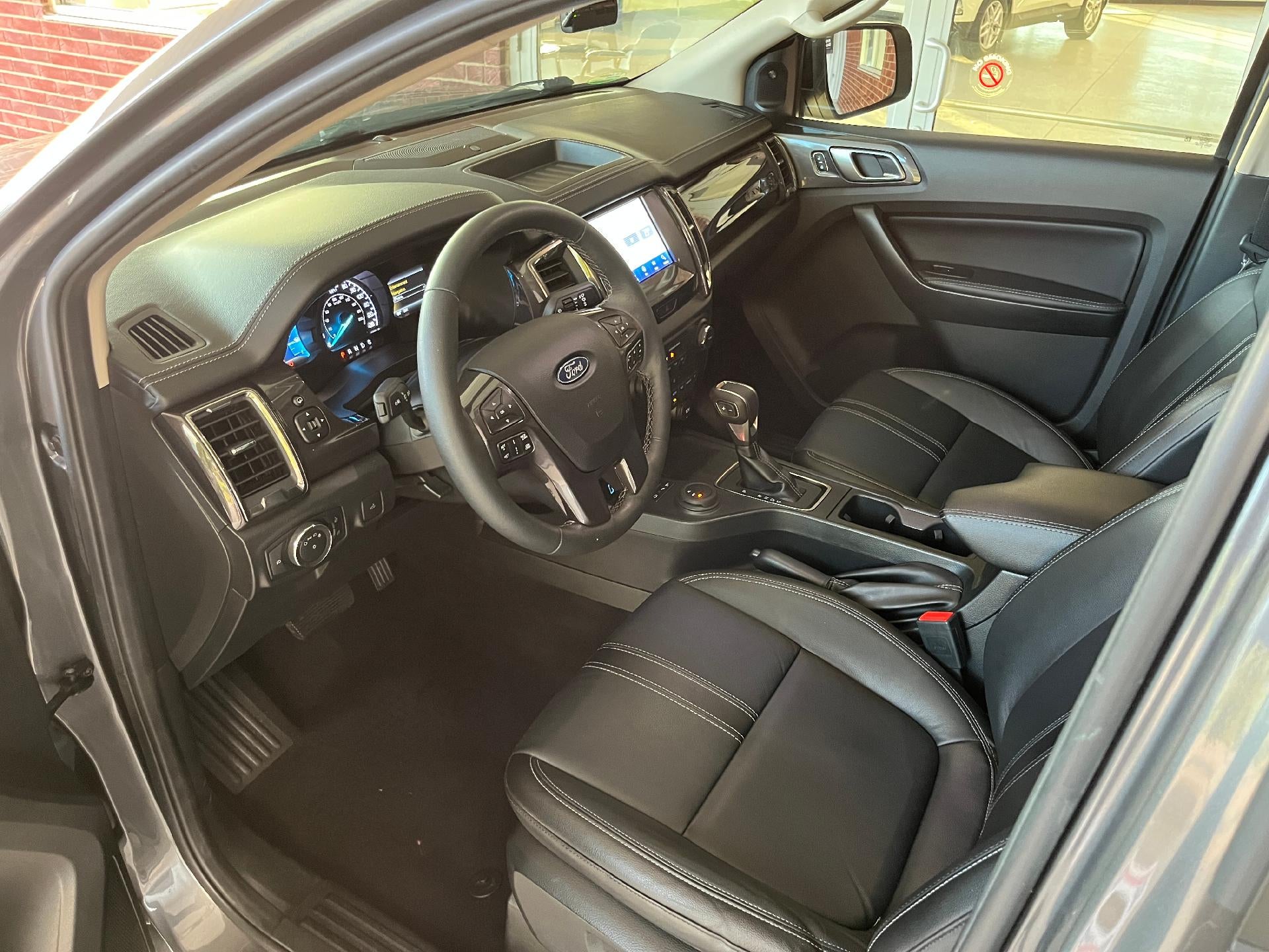 2022 Ford Ranger LARIAT 4WD SuperCrew 5' Box