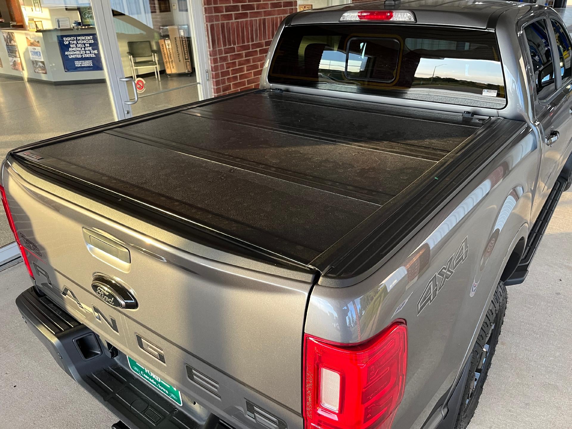 2022 Ford Ranger LARIAT 4WD SuperCrew 5' Box