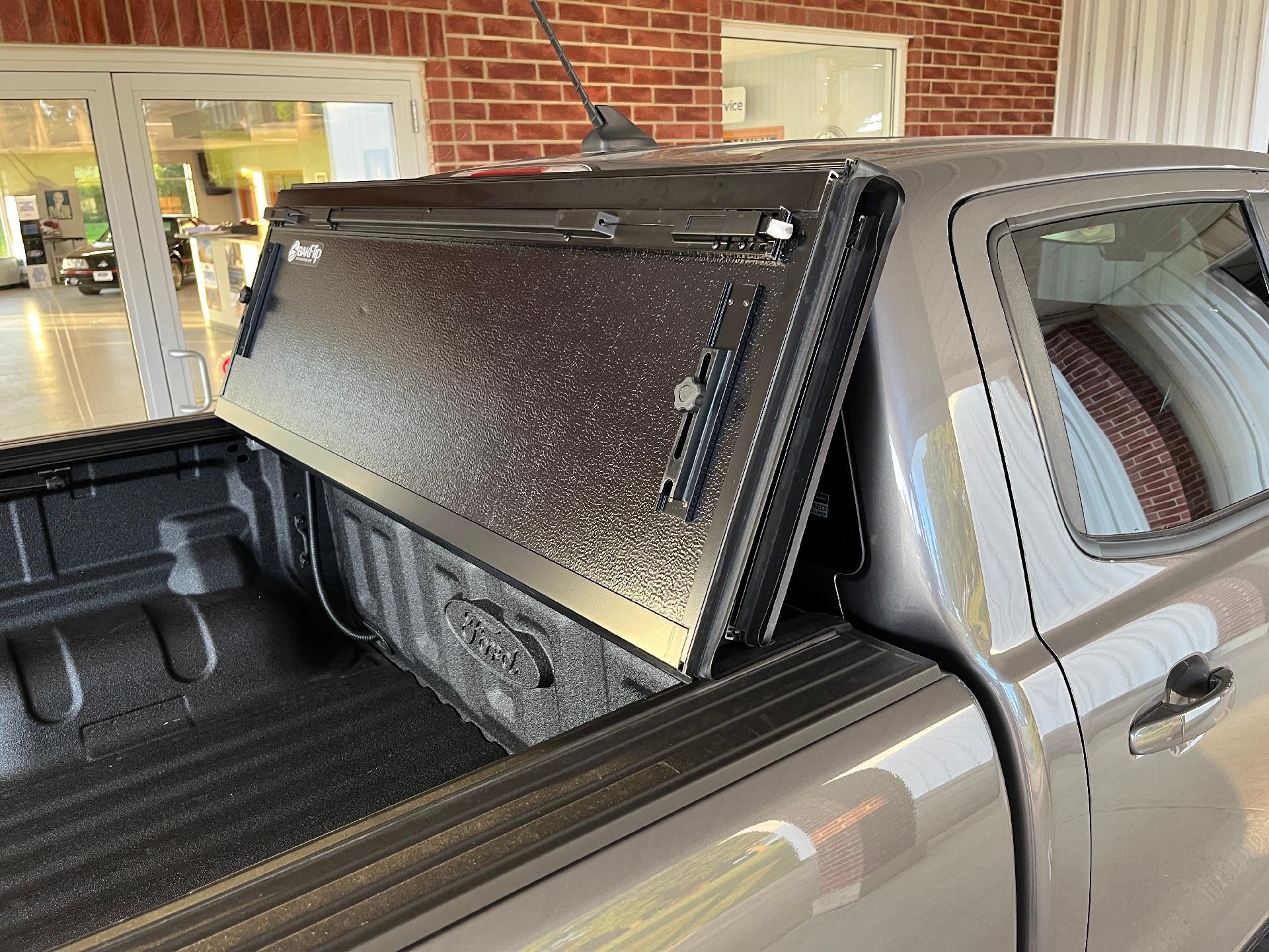 2022 Ford Ranger LARIAT 4WD SuperCrew 5' Box