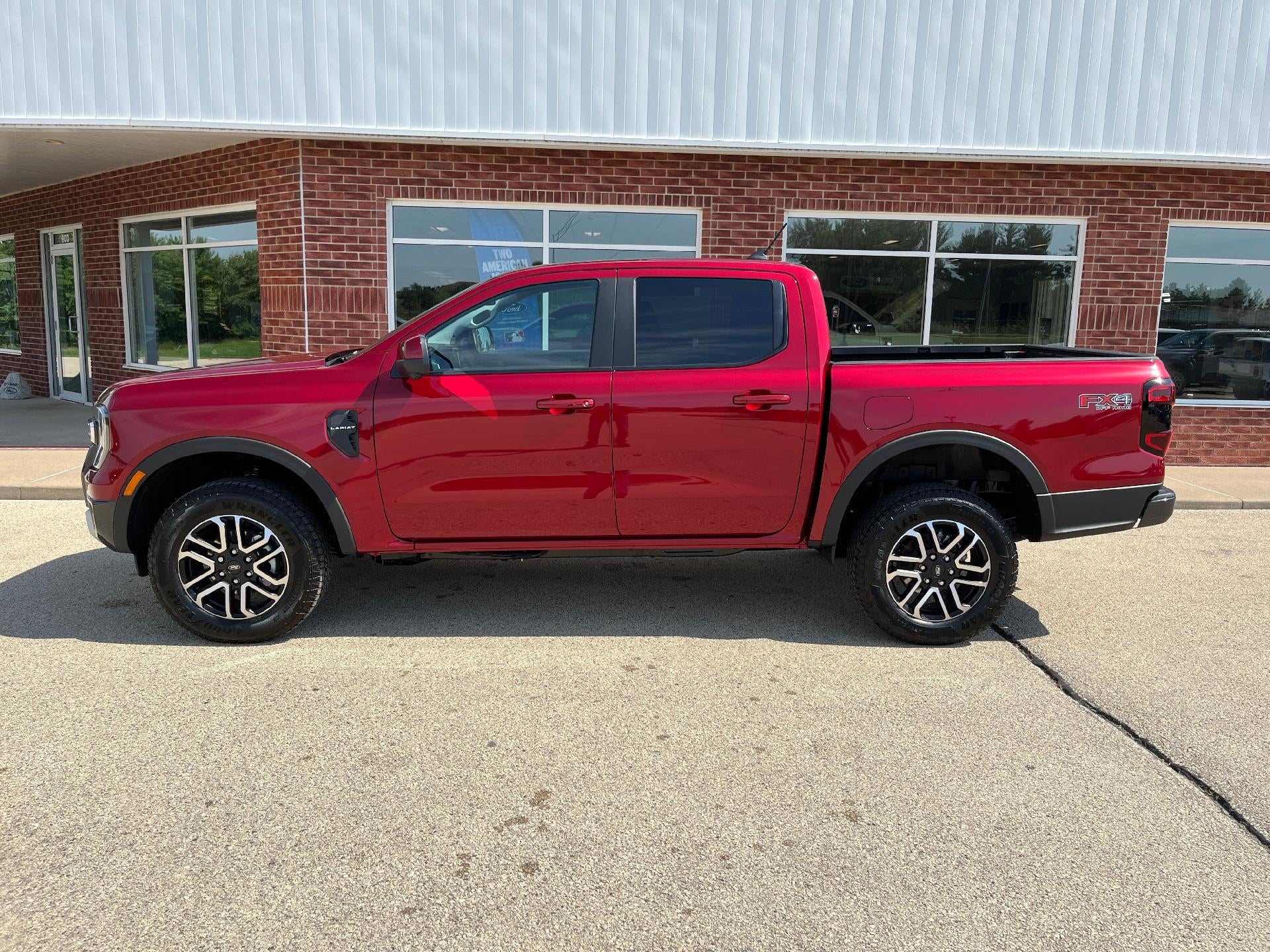 2026 Ford Ranger LARIAT 4WD SuperCrew 5' Box