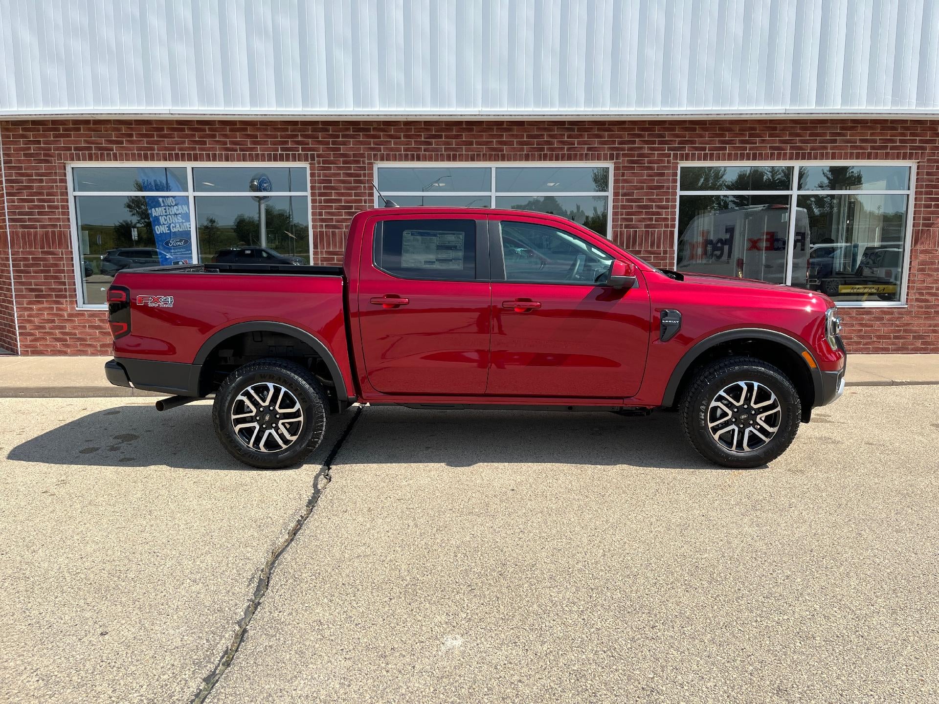 2026 Ford Ranger LARIAT 4WD SuperCrew 5' Box